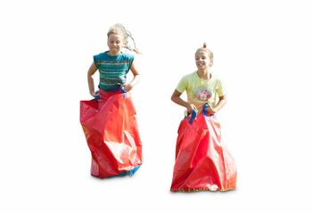 Koop rode springzakken voor zowel oud als jong. Bestel opblaasbare zeskamp artikelen online bij JB Inflatables Nederland