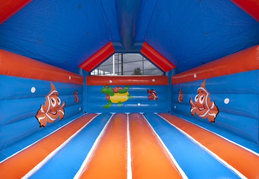 Super château gonflable avec toit sur le thème du poisson-clown nemo pour les enfants. Achetez des châteaux gonflables en ligne chez JB Gonflables France