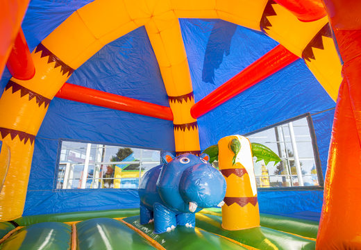 Commandez un château gonflable multifun avec toit sur le thème du rhinocéros pour enfants chez JB Gonflables France. Achetez des châteaux gonflables en ligne chez JB Gonflables France