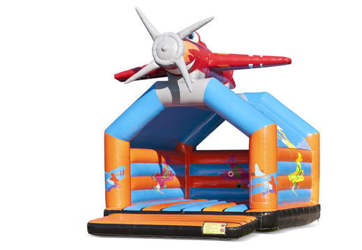 Achetez un grand château gonflable d'intérieur sur le thème de l'avion pour les enfants. Disponible chez JB Gonflables France en ligne