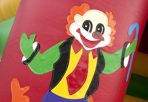 Achetez des château gonflable de carrousel standard sur le thème du cirque pour les enfants. Commandez des châteaux gonflables en ligne chez JB Gonflables France