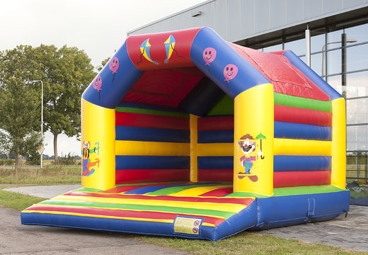 Achetez un super château gonflable de cirque recouvert de couleurs gaies pour les enfants. Achetez des châteaux gonflables en ligne chez JB Gonflables France
