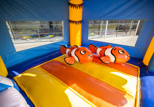 Achetez château gonflable multifun super clownfish avec toboggan pour enfants. Achetez des châteaux gonflables en ligne chez JB Gonflables France