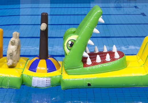 Achetez un parcours d'obstacles étanche gonflable sur le thème du crocodile avec des objets 3D amusants pour petits et grands. Commandez des jeux de piscine gonflables maintenant en ligne chez JB Gonflables France