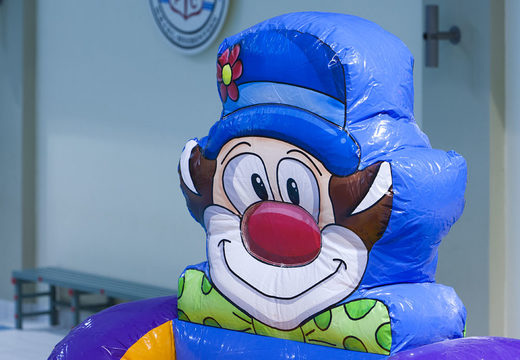 Commandez un bateau gonflable sur le thème du cirque pour petits et grands. Achetez des attractions aquatiques gonflables en ligne maintenant chez JB Gonflables France