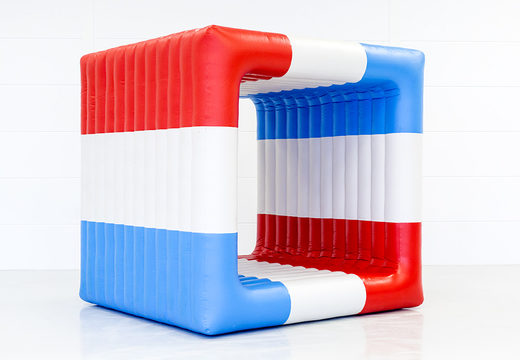 Commandez un cube flip it rouge-blanc-bleu pour petits et grands. Achetez des articles gonflables en ligne chez JB Gonflables France
