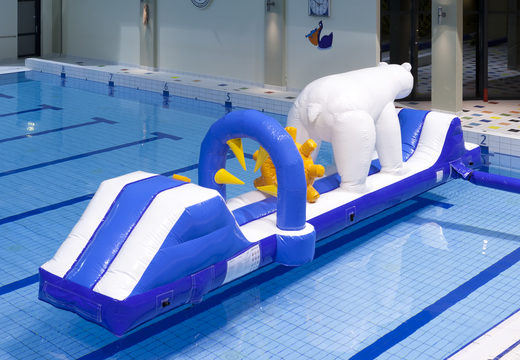 Commandez une piscine gonflable sur le thème de l'ours polaire avec les objets 3D amusants pour petits et grands. Achetez des attractions aquatiques gonflables en ligne maintenant chez JB Gonflables France
