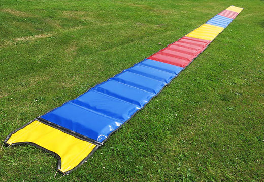Achetez un simple tapis de marche aquatique pour enfants de différentes tailles et couleurs. Commandez des attractions aquatiques gonflables maintenant en ligne chez JB Gonflables France