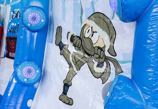 Achetez le jeu gonflable IPS Ninja Snow chez JB Inflatables
