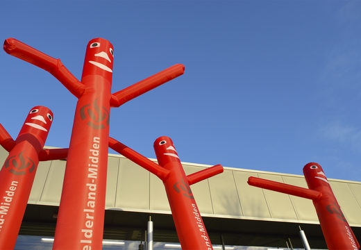 Achetez un skydancer du ciel moyen des pompiers de Gelderland personnalisé dans la couleur rouge de signal chez JB Gonflables France. Tubes gonflables promotionnels de toutes formes et tailles disponibles