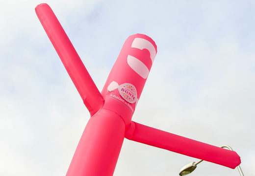 Achetez des skydancers et des skytubes gonflables Bonbonnerie sur mesure chez JB Gonflables France; spécialiste des objets publicitaires gonflables tels que les tubes gonflables