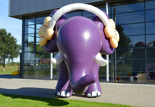 Commandez un grand accroche-regard éléphant violet. Achetez des structures gonflables 3D en ligne chez JB Gonflables France