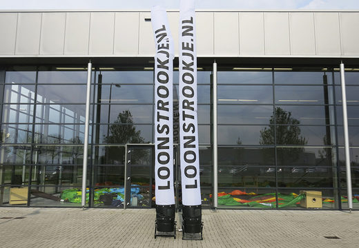 Les skytubes Loonslipje.nl personnalisés en couleur de base avec logo sont parfaits pour divers événements. Commandez des skydancer aériens sur mesure chez JB Gonflables France