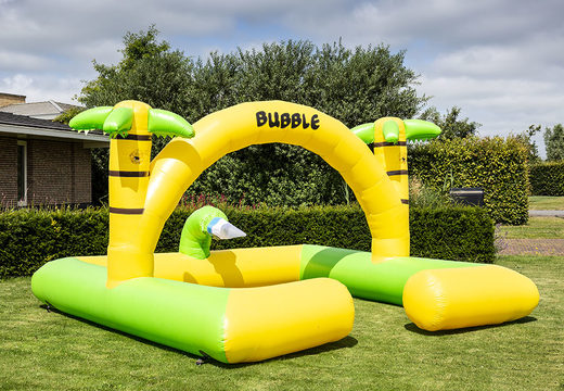 Acheter un grand parc à bulles château gonflable dans le thème Jungle pour les enfants. Commandez des châteaux gonflables chez JB Gonflables France
