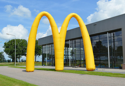 Commandez une arche publicitaire McDonald's sur mesure chez JB Gonflables France. Achetez des arches gonflables publicitaires promotionnelles en ligne chez JB Gonflables France