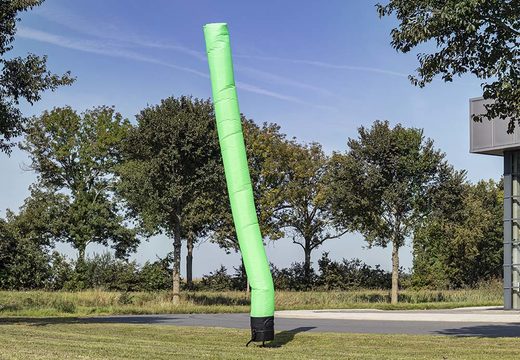 Achetez des airdancers de 6 m en vert citron en ligne chez JB Gonflables France. Les skydancers et skytubes standard pour tout événement sont disponibles en ligne
