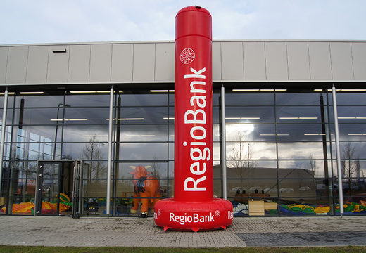 Achetez le méga pilier gonflable Regiobank. Commandez vos piliers gonflables maintenant en ligne chez JB Gonflables France