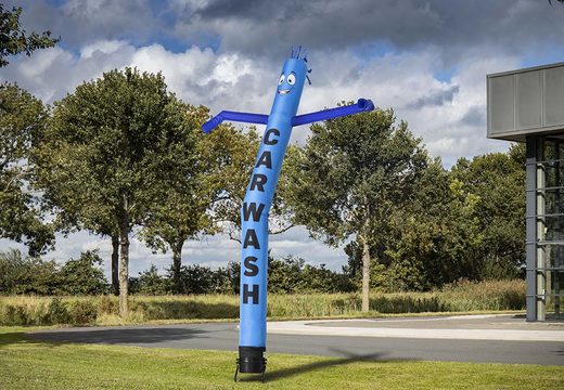 Lave-auto gonflable skydancer de 6 m en bleu à acheter chez JB Gonflables France. Commandez des skytubes et des skydancers maintenant en ligne chez JB Gonflables France