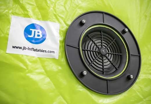 Achetez un aircube gonflable omnicol promotionnel chez JB Gonflables France. Demandez dès maintenant un design gratuit pour un aircube publicitaire dans votre propre style