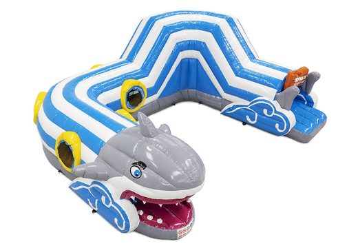 Commandez un playzone gonflable de requin tunnel à rampement avec des obstacles, une pente d'escalade et un toboggan pour les enfants. Achetez des playzone gonflables en ligne chez JB Gonflables France