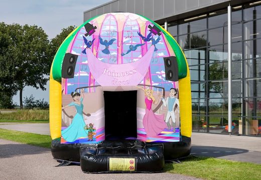 Château gonflable disco de 5,5 mètres à thèmes multiples à vendre sur le thème de la princesse pour les enfants. Commandez des château gonflable avec musique en ligne chez JB Gonflables France