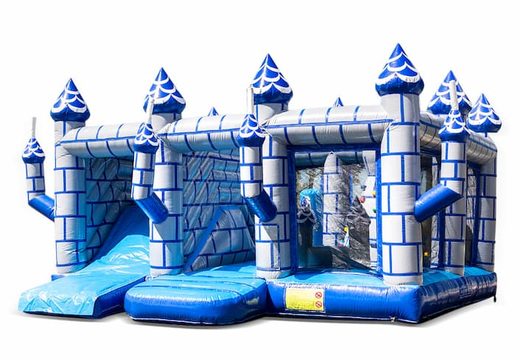 Achetez un super châteaux gonflables multijoueur ouvert bleu blanc avec toboggan dans un château d'intérieur à thème pour enfants. Commandez des château gonflable géant en ligne chez JB Gonflables France