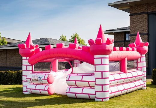 Opblaasbaar open bubble boarding park luchtkussen met schuim kopen in thema roze prinses kasteel castle voor kinderen