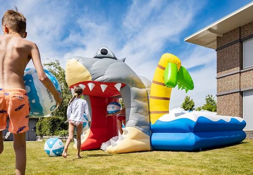 Opblaasbaar open bubble boarding park springkussen met schuim kopen in thema haai shark world voor kids