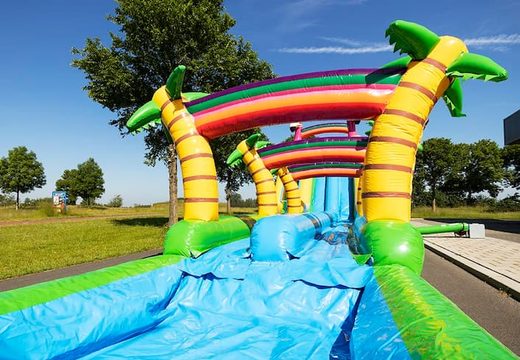 Commandez Drop & Slide Jungle château gonflable avec double toboggan pour les enfants. Achetez des châteaux gonflables gonflables en ligne chez JB Gonflables France