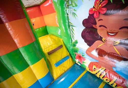 Achetez un château gonflable multijoueur sur le thème d'Hawaï avec ou sans baignoire pour enfants chez JB Gonflables France. Commandez des châteaux gonflables en ligne chez JB Gonflables France