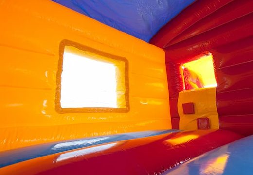 Achetez un château gonflable d'intérieur maxi multifun gonflable sur le thème du clown avec toboggan pour les enfants. Commandez des châteaux gonflables en ligne chez JB Gonflables France