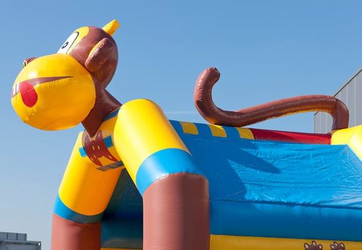 Commandez un château gonflable multifun pour enfants avec un toit et un objet 3D représentant un singe chez JB Gonflables France. Achetez des châteaux gonflables en ligne chez JB Gonflables France