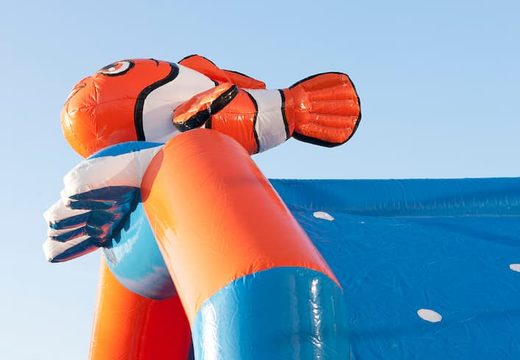 Opblaasbaar overdekt multiplay multifun springkussen met glijbaan te koop in thema clownvis nemo voor kinderen