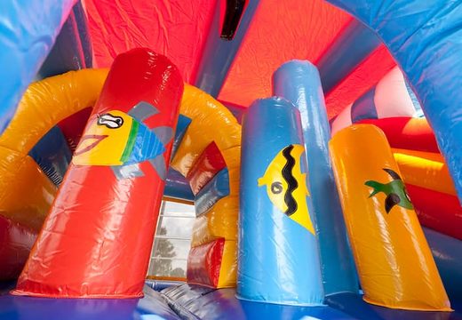 Achetez un châteaux gonflables multiplay sur le thème des poissons-clowns gonflables de taille moyenne avec toboggan pour les enfants. Commandez des toboggan châteaux gonflables en ligne chez JB Gonflables France