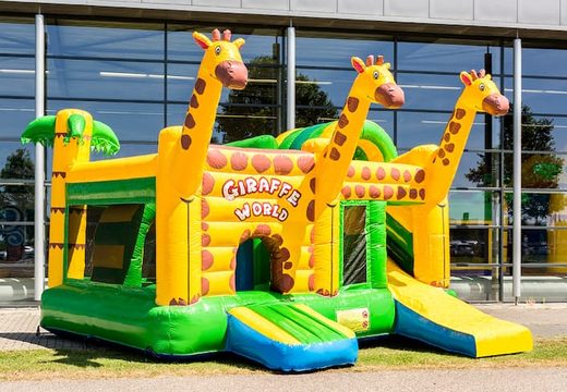 Commandez un châteaux gonflables multiplay girafe de taille moyenne avec toboggan pour enfants. Achetez des toboggan châteaux gonflables en ligne chez JB Gonflables France
