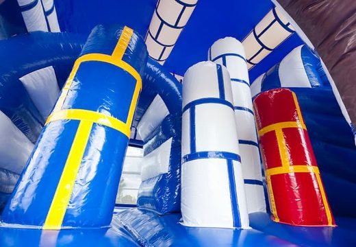 Commandez un châteaux gonflables multiplay avec toboggan dans un thème de château pour les enfants. Achetez des toboggan châteaux gonflables en ligne chez JB Gonflables France
