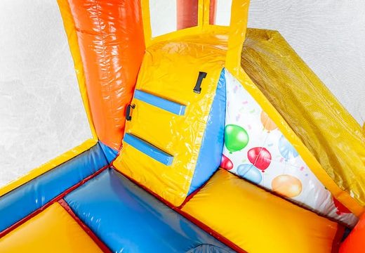 Achetez un petit château gonflable dans un thème de fête avec toboggan pour enfants. Commandez des mini château gonflable en ligne chez JB Gonflables France