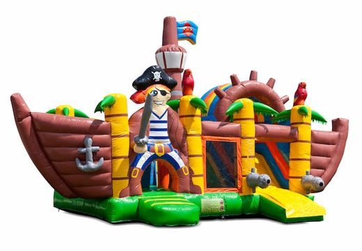 Achetez un châteaux gonflables multiplay d'intérieur avec toboggan sur le thème du bateau pirate pour les enfants. Commandez des toboggan châteaux gonflables en ligne chez JB Gonflables France