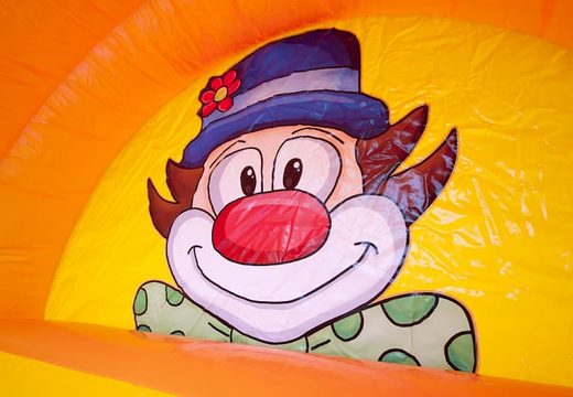 Toboggan gonflable spectaculaire sur le thème du clown aux couleurs gaies pour les enfants. Achetez des toboggans gonflables maintenant en ligne chez JB Gonflables France
