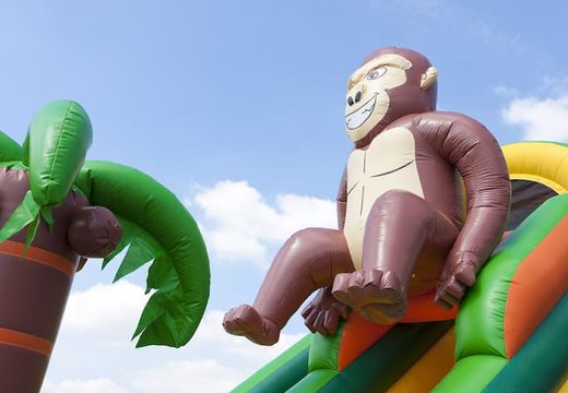 Achetez un toboggan gonflable multifonctionnel unique sur le thème des gorilles avec une pataugeoire, un objet 3D impressionnant, des couleurs fraîches et l'obstacle 3D pour les enfants. Commandez des toboggans gonflables maintenant en ligne chez JB Gonflables France