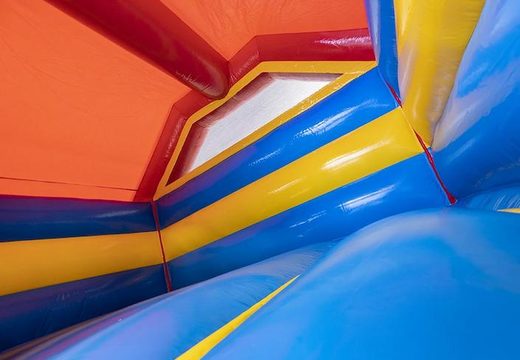 Commandez un château gonflable gonflable avec toboggan sur le thème des montagnes russes pour les enfants