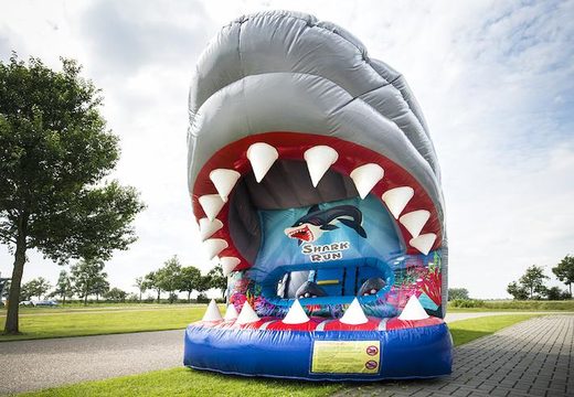 Commandez un parcours d'obstacles de requin gonflable de 8 mètres de long pour les enfants. Achetez des parcours d'obstacles gonflables en ligne maintenant chez JB Gonflables France