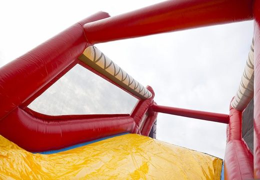 Commandez un parcours d'obstacles gonflable unique de 17 mètres de large sur le thème des pompiers pour les enfants. Achetez des parcours d'obstacles gonflables en ligne maintenant chez JB Gonflables France