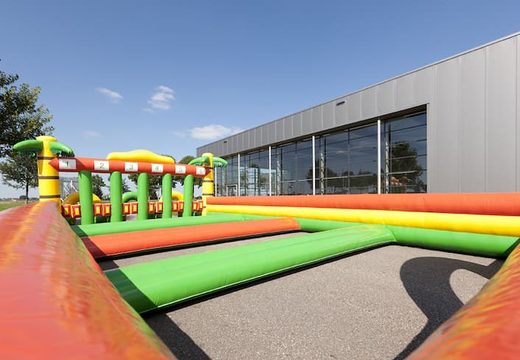 Opblaasbaar sport en spel te koop hobbelpaard race zeskampspel dorpsfeest voor kids bij JB Inflatables