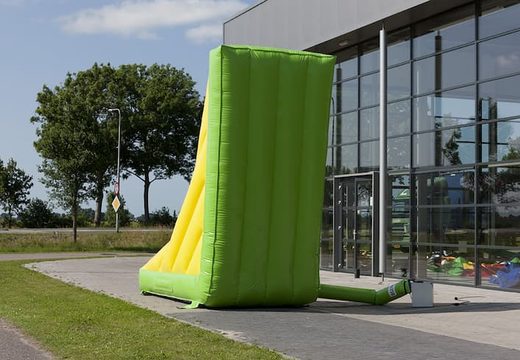 Opblaasbare kantelmuur springkussen spel zeskamp attractie te koop in kleuren voor kids bij JB Inflatables