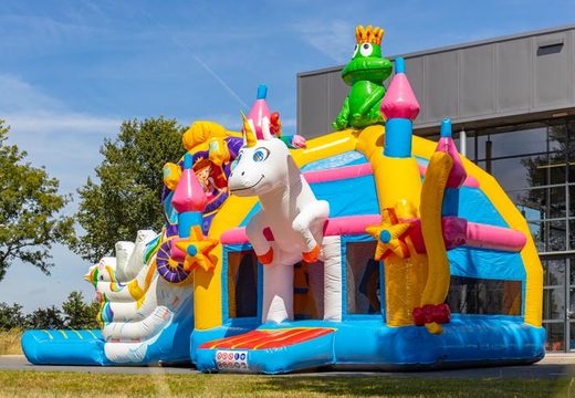 Acheter château gonflable multijoueur super gonflable style licorne avec beaucoup de couleurs pour les enfants