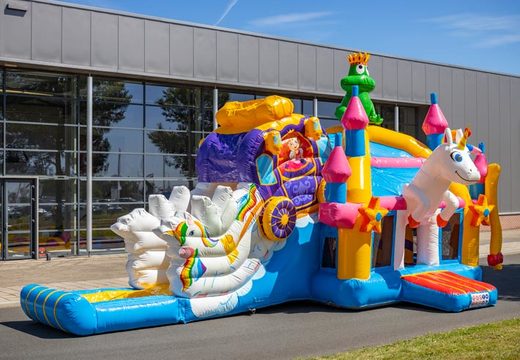 Commandez un château gonflable multijoueur super gonflable de style licorne avec beaucoup de couleurs pour les enfants
