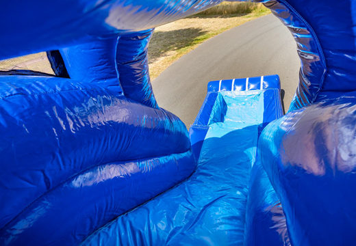 Commandez un super coussin d'air gonflable multiplay avec toboggan dans le thème du château bleu