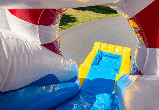 Coussin d'air gonflable avec section de saut et toboggan sur le thème du canard en caoutchouc à vendre pour les enfants