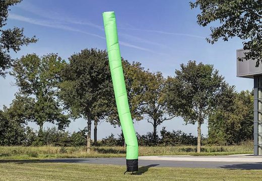 Achetez des airdancers de 6 m en vert citron en ligne chez JB Gonflables France. Les skydancers et skytubes standard pour tout événement sont disponibles en ligne